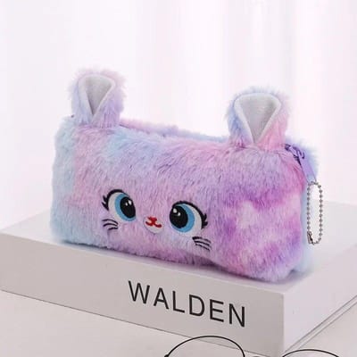 Pochette en peluche de chat mignon de dessin animé Kawaii, trousse à crayons avec fermeture éclair, sac à stylos de grande capacité, sac de rangement de cosmétiques et de papeterie scolaire violet