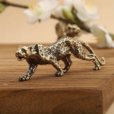 1 Stuks Geld Luipaard Messing Ornament, Creatieve Vintage Stijl Bureau Decoratie, Puur Messing Gemaakt Oud Handbagage Curio, Cheetah Vorm Cadeau Decoratie Ornament Pack of 1