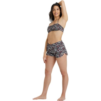 Arena Wobeach Short Allover Burgundy Multi Maat: S | Bikini's Outlet | Dames | Zwart