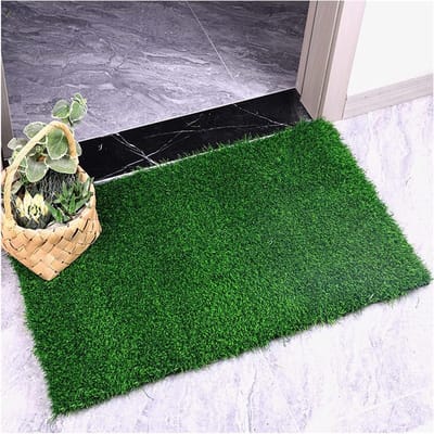Kunstgras Tapijt - Nep Gras - Buiten Decoratie - Met Drainagegaten - 150x300cm - Groen