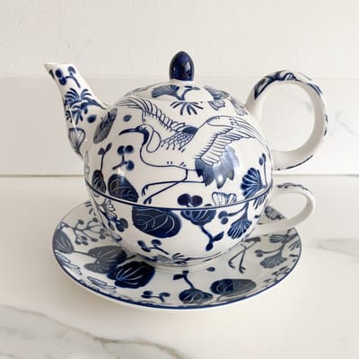 Tokyo Design Studio - Flora Japonica Theeset - Wit/Donkerblauw - 3-delig - Theepot en Theekop - Geschenkset
