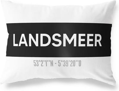 Tuinkussen LANDSMEER - NOORD-HOLLAND met coördinaten - Buitenkussen - Bootkussen - Weerbestendig - Jouw Plaats - Studio216 - Modern - Zwart-Wit - 50x30cm