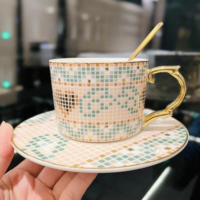 Tasse à café en céramique style palais européen mosaïque or avec cuillère, petit luxe, service à thé de l'après-midi t 160ml