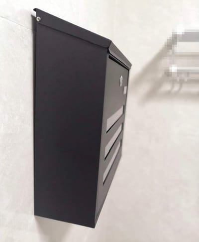 Brievenbus met Slot - Moderne Uitstraling - Wand brievenbus - Geschikt voor op Kantoor en Buiten - Compact Brievenbus - Antraciet