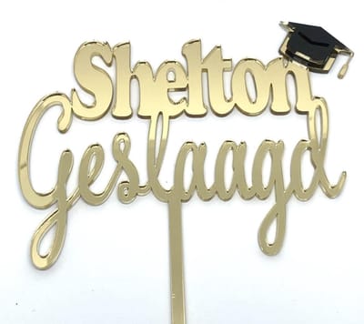 Cake topper | Taartdecoratie | taart topper | gepersonaliseerd | naam | geslaagd | diploma | hxb 14x14 cm incl stokjes