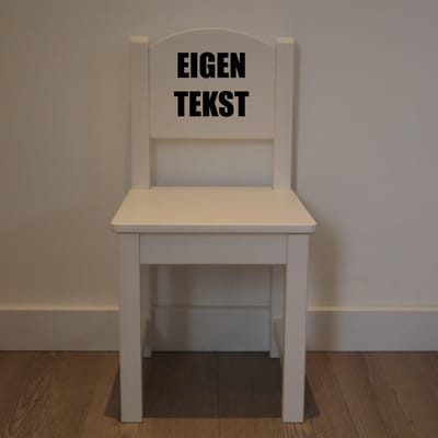 Kinderstoeltje met eigen naam of afbeelding