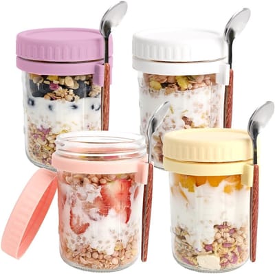 KZQ Glazen potten voor Overnight Oats — 475 ml Mason Jars — Met deksels & lepels — 4-pack — Ideaal voor Overnight Oats, ontbijtgranen, yoghurt en salades — Bento-bakjes met maatverdeling