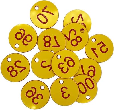 Gegraveerde 35mm ID Tags voor Sleutels - Genummerde Sleutelhangers 50 Stuks - Geel - Van 1 tot 100, Perfect voor Organisatie en Identificatie