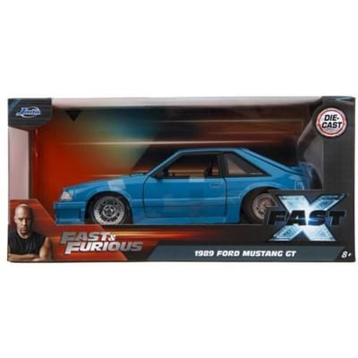 Fast & Furious and Furious 1:24 Ford Mustang GT Auto's op schaal