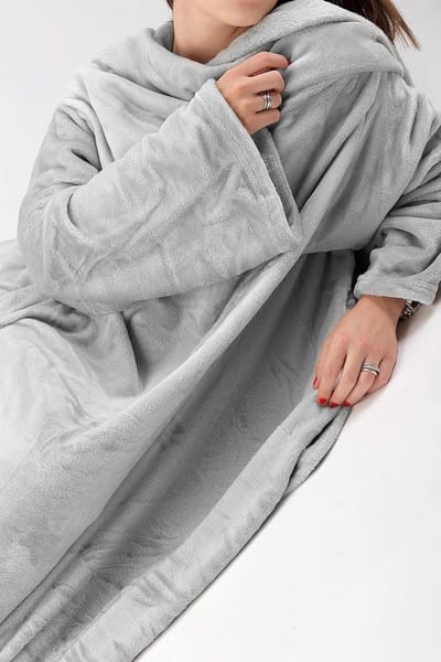Warme Fleece Deken met Mouwen en Voetenzak - XL 140x170 cm - Microvezel TV Deken voor de Bank