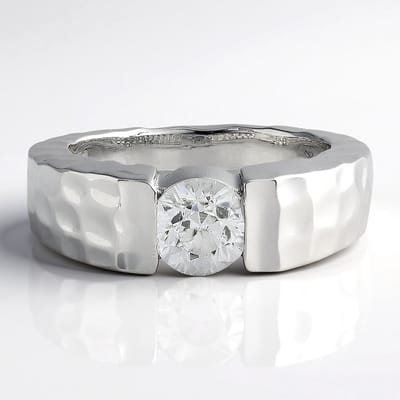 Cavill - Zilveren Ring 925 Sterling - Gehamerd Design - 1,169 ct Rondgeslepen Cambodjaanse Zirkoon - Elegante Damesring