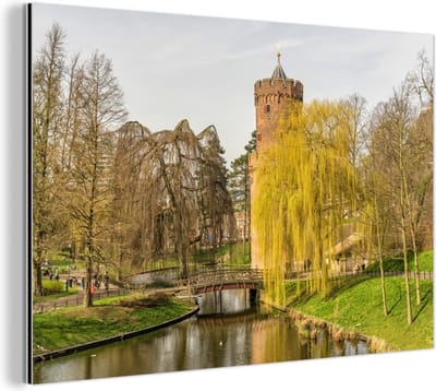 Wanddecoratie Metaal - Aluminium Schilderij Industrieel - Water - Boom - Nijmegen - 150x100 cm - Dibond - Foto op aluminium - Industriële muurdecoratie - Voor de woonkamer/slaapkamer