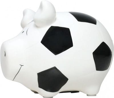Spaarpot spaarvarken wit met voetbal print - 12 cm - Voetbal thema - dieren spaarpotten - voor kinderen en volwassenen