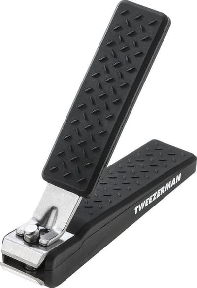 Tweezerman Toenail Clipper Black – Professionele Zwarte Teenknipper Met Scherpe RVS Snijbladen – Comfortabele Grip voor Nauwkeurig Knippen Van Teennagels – Duurzaam En Hygiënisch Ontwerp – Voor Verzorgde, Strakke Teennagels – Ideaal Thuis Of Onderweg
