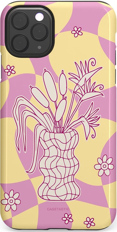 Casetastic Hoesje Geschikt voor Apple iPhone 11 Pro Max - Stijlvolle Beschermende Duo-layer Case - Bosje vol roze