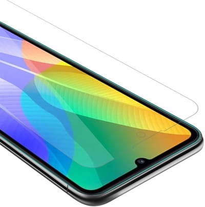 Cadorabo Screenprotector geschikt voor Huawei Y6P - Pantser film Beschermende film in KRISTALHELDER Geharde (Tempered) display beschermglas in 9H hardheid met 3D Touch
