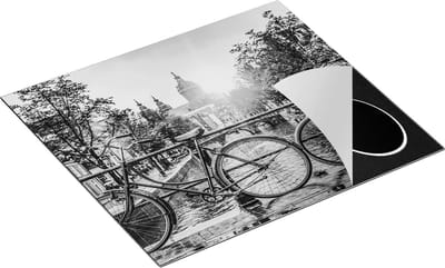 Chefcare Inductie Beschermer Amsterdamse Brug bij een Gracht met Zonsondergang - Zwart Wit - 60x50 cm - Afdekplaat Inductie - Kookplaat Beschermer - Inductie Mat