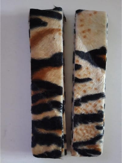 2 x 125cm bandje - band 30mm TIJGER harig - stofband dierenprint -opstrijkbaar en opnaaibaar - zacht - voor tas jas of broek