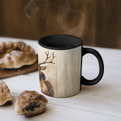 Magische Mok - Foto op Warmte Mokken - Koffiemok - Kerstman - Rendier - Sneeuw - Kleurrijk - Magic Mok - Beker - 350 ML - Theemok