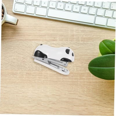 Mini Nietmachine - Schattige Nietmachine - Kantoor School - Leuk Panda Ontwerp - 62 x 37 cm - Zoals Getoond