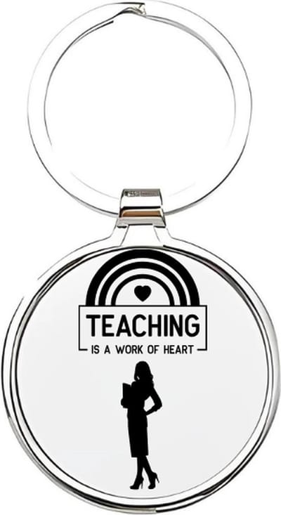 Akyol - teaching is a work of heart Sleutelhanger - Leraar - de beste leraar - jufvrouw - leraar - basisschool juf - lerares - docente - onderwijzeres - basisschool - meester - docent - middelbareschool lerares - de liefste juf - 4 x 7,5 CM
