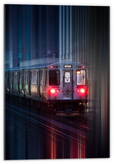 Acrylglas - Trein met Licht in de Nacht - 40x60cm Foto op Acrylglas (Met Ophangsysteem)