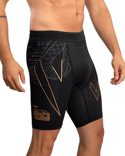 Venum Serpenti Vale Tudo Shorts Zwart Zilver Goud - S