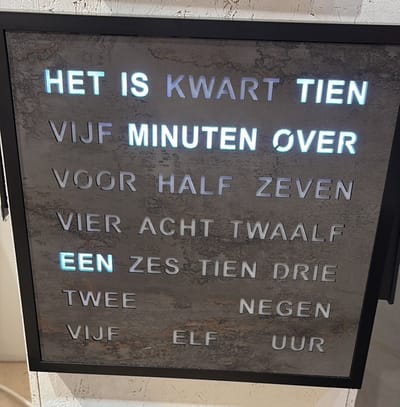 Intertime | Woordklok | Wandklok | 40x40 | Grijs -Marmer | Nederlands