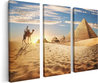Artaza Canvas Schilderij Drieluik Egyptische Piramides met een Kameel - 120x80 - Foto Op Canvas - Canvas Print