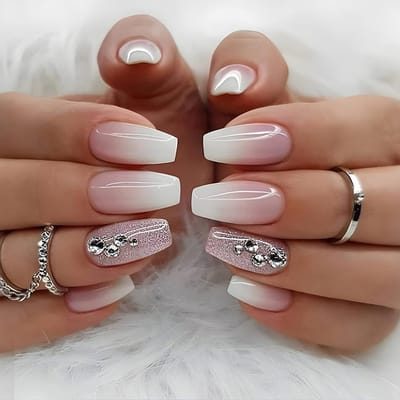 Set van 24 Korte Valse Nagels met Roze Franse Ballerina Look en Strass Ontwerp - Druk Nagels voor Vrouwen en Meisjes, Perfect voor Feestjes en Dagelijks Gebruik