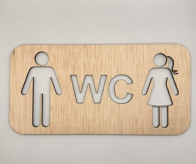 Bordje voor op de wc deur - naturel hout - man/vrouw - deurbordje voor het toilet - wc bordje - toilet bordje - 20x10 cm