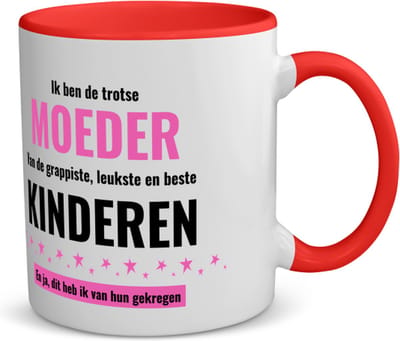 Akyol - ik ben de trotste moeder van de grappigste, leukste en beste kinderen, en ja dit heb ik van hun gekregen koffiemok - theemok rood - Mama - de trotste moeder - moeder cadeautjes - moederdag - verjaardagscadeau - cadeau - 350 ML inhoud