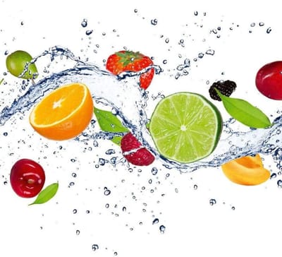 Fotobehang - Fruits in Water 225x250cm - Vliesbehang