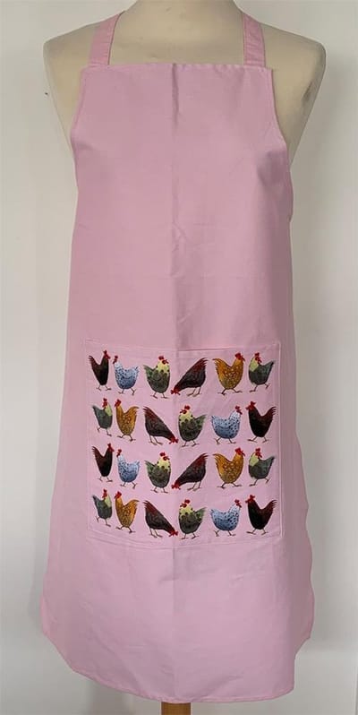 Alex Clark Schort Kippen ~ Chickens