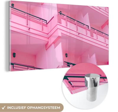 MuchoWow® Glasschilderij 40x20 cm - Schilderij acrylglas - Balkon - Zomer - Roze - Architectuur - Foto op glas - Schilderijen