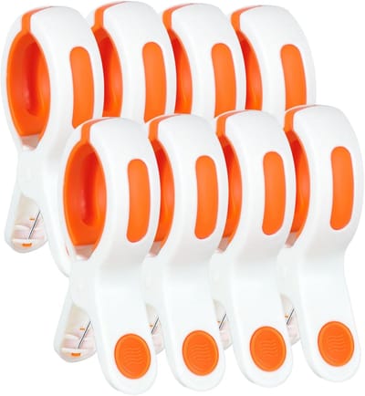 8 stuks grote handdoekklemmen voor strandstoelen, winddichte wasknijpers, strandhanddoekklemmen, stabiele handdoekclips voor ligstoelen, zwembad, stoel, ligbed, beddengoed, kleding (wit)
