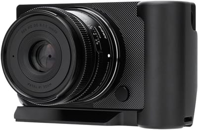 Ergonomische L-vormige handgreep voor Sigma BF-camera met quick release systeem, compatibel met Arca en Peak Design Capture Clip V3, 1/4"-20 schroefdraad