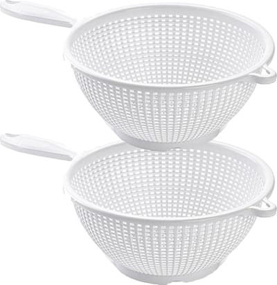 Plasticforte Keuken vergiet/zeef met handvat - 2x - kunststof - Dia 22 cm x Hoogte 10 cm - wit