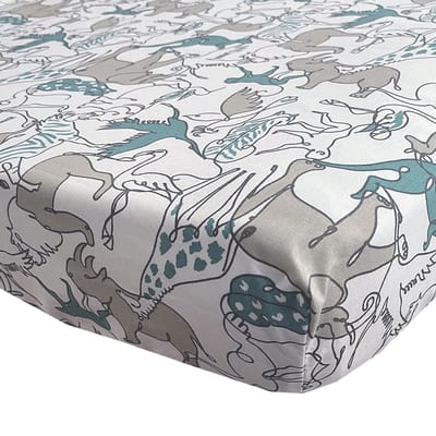 BINK Bedding Hoeslaken Safari Wieg/Kinderwagen 40 x 80 cm - dierenprint - lijntekening - grijs - groen - wit - zwart - olifant - tijger - leeuw - panter - aap - zebra - neushoorn - kangaroo - flamingo - jungle