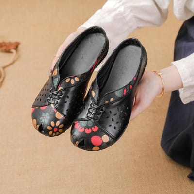 Zomer Lage Hak Platte Zool Casual Dames Schoenen Etnische Stijl Echt Leer Geprint Dames Pantoffels Middelbare Leeftijd Ademende Gaten Schoenen 42 gray