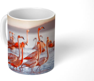Mok - Koffiemok - Flamingo - Dieren - Water - Roze - Mokken - 350 ML - Beker - Koffiemokken - Theemok