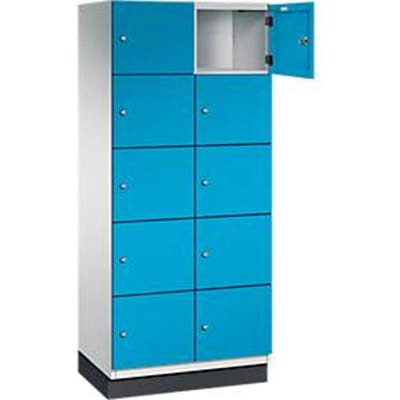 C+P Cambio lockerkast, 2 vakken, 10 vakken, met plint, B 800 x D 525 x H 1980 mm, lichtgrijs/lichtblauw