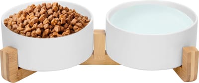 Jake and Jacky Voerbak Hond en Kat Keramiek - Kattenvoerbakjes - Hondenvoerbak - Etensbakjes voor kat - Voerbakken Dubbel met Standaard - Drinkbak en Eetbak - 2x 800 mL - Wit