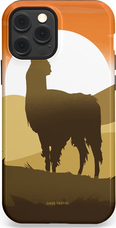 Casetastic Hoesje Geschikt voor Apple iPhone 12/12 Pro Magsafe - Stijlvolle Beschermende Duo-layer Case - Silhouet Alpaca