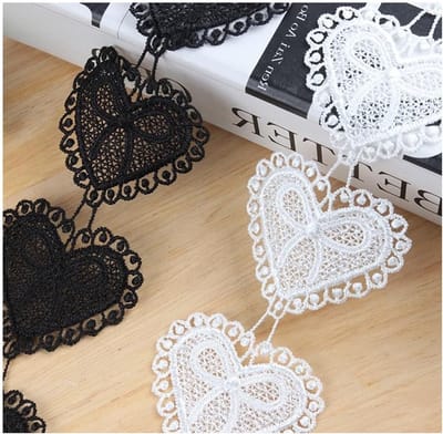 Handgeweven Hart Kant en Borduur Applicatie Trim - Decoratieve Band voor DIY Kleding en Rok Versieringen, Wit, 10 Meter Lang
