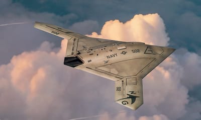 Italeri Modelbouwpakket Vliegtuigen - 1421 X-47B Unmanned Combat Aircraft System Plastic - 1:72 - Modelbouw