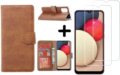 Hoesje Geschikt Voor Samsung Galaxy A02s Hoesje Geschikt Voor Samsung Galaxy A02s bookcase + 2x screenprotector - Bruin