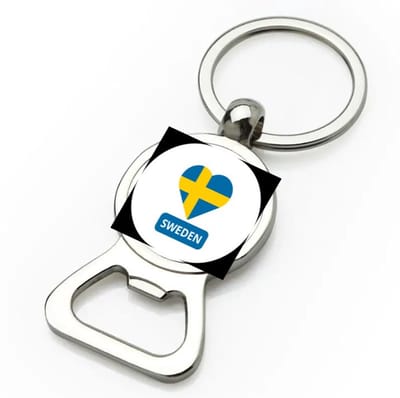 Akyol - sweden vlag hartje flesopener - Zweden - reizigers - toerist - verjaardagscadeau - souvenir - vakantie - 9 bij 3 cm
