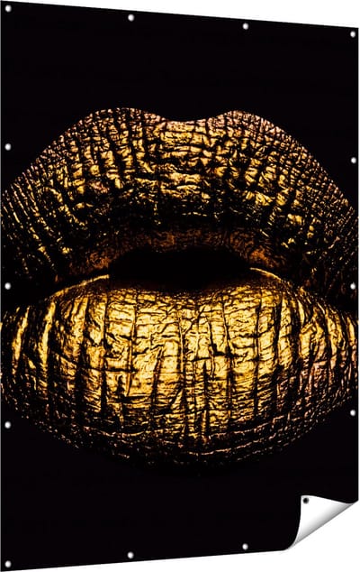 Gards Tuinposter Gouden Lippen - 120x160 cm - Tuindoek - Tuindecoratie - Wanddecoratie buiten - Tuinschilderij