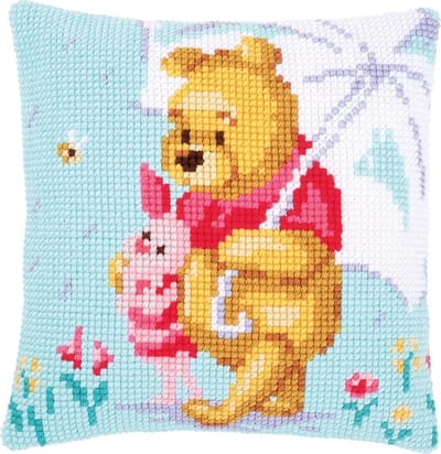 Vervaco - Kruissteekkussen kit - Disney Winnie in de regen - PN-0172780 - Borduren - Borduurpakket - Borduurpakket volwassenen - Borduurpakket kind